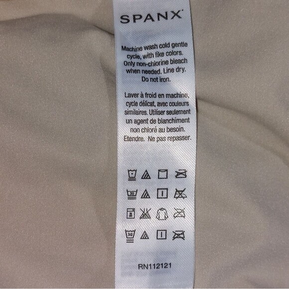 Spanx Women's Invisible Stretch Beige Grey Tank Camisole Top Size 1X EUC - Picture 9 of 11